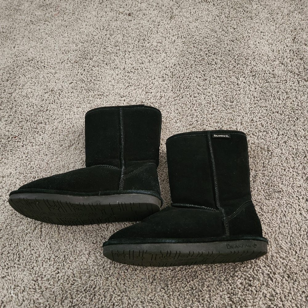 Black Bearpaw Suede Boots Size 7 In Great Condition Like New